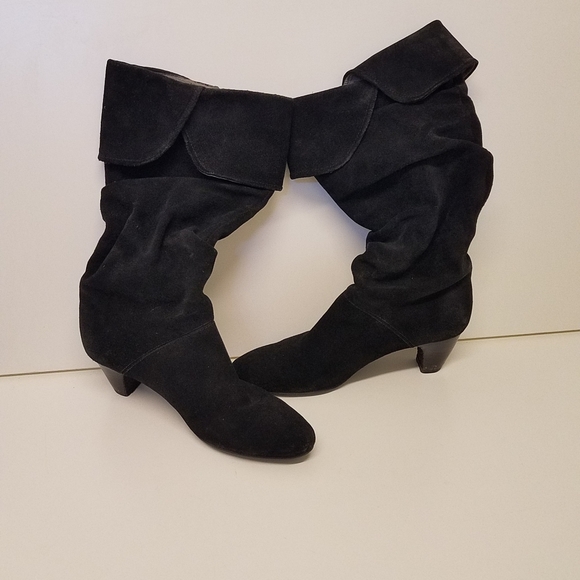Women's Black Suede Knee Boots - Picture 5 of 12